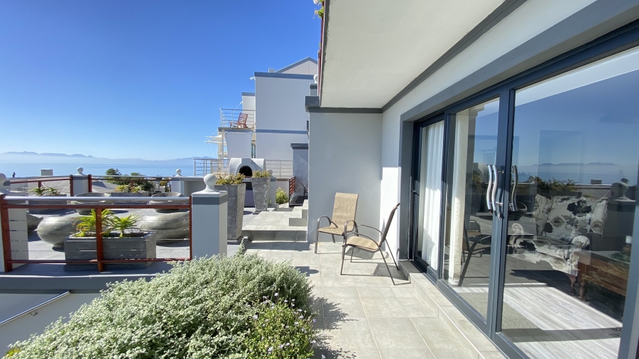 3 Bedroom Property for Sale in Seaforth Western Cape